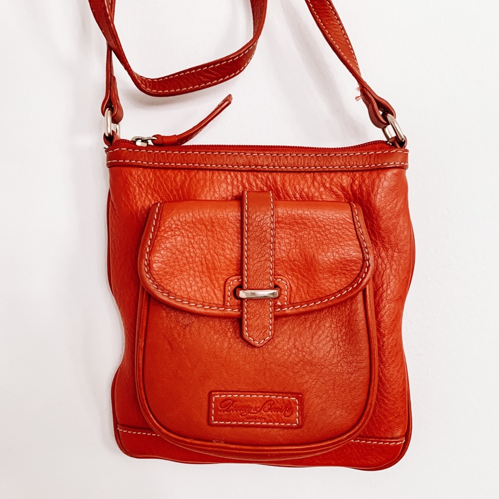 Dooney & Bourke purse
